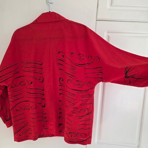 Vintage Abstract Red Button-Up Shirt - Picture 5 of 10